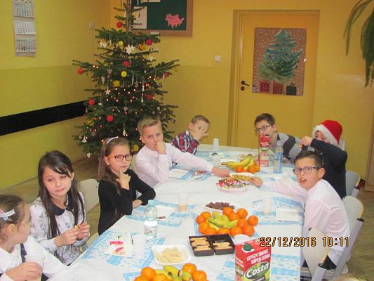 Grafika #2: Spotkanie z Mikołajem