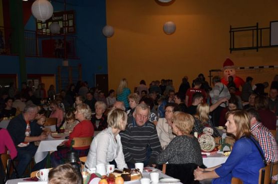 Grafika #12: Rodzinny Kiermasz Świąteczny