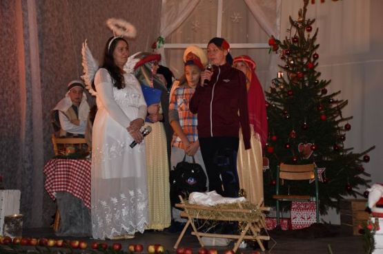 Grafika #32: Rodzinny Kiermasz Świąteczny