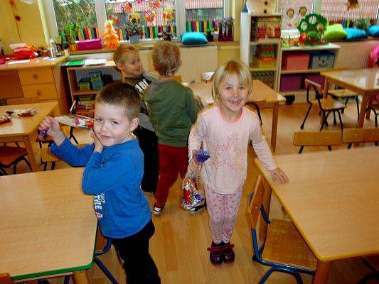 Grafika #6: Mikołajki w przedszkolu