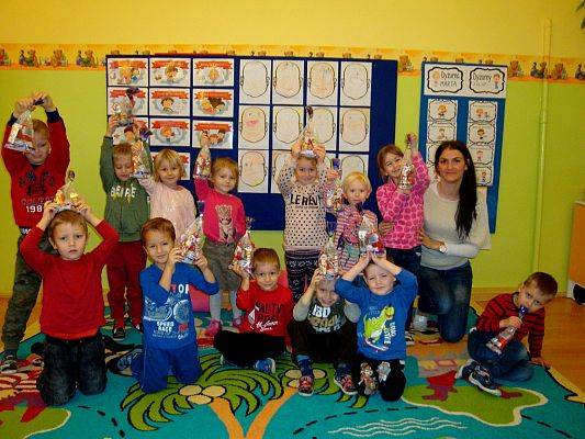 Grafika #7: Mikołajki w przedszkolu