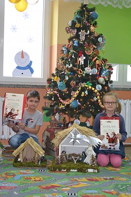 Grafika #10: Rozstrzygnięcie szkolnego konkursu na szopkę betlejemską i stroik bożonarodzeniowy.