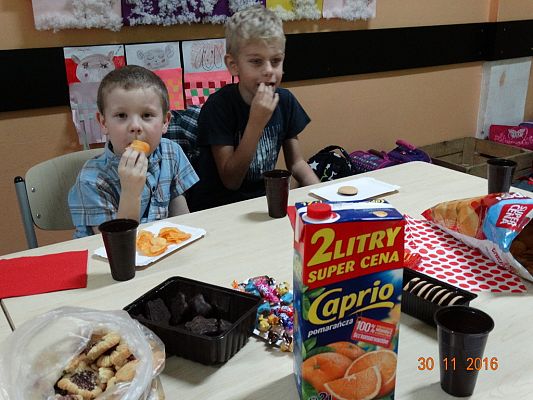 Grafika #31: Andrzejki w klasach I-III