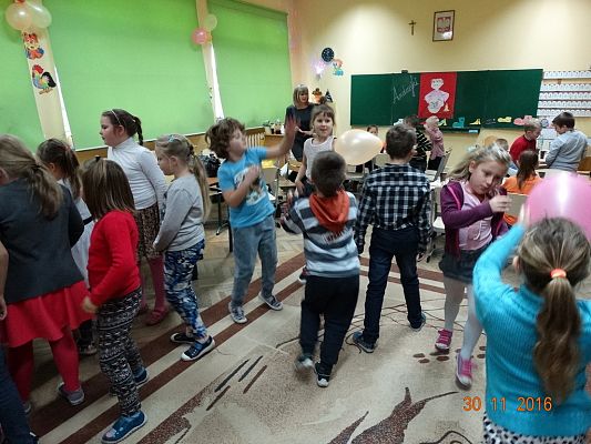 Grafika #13: Andrzejki w klasach I-III
