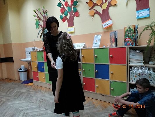 Grafika #10: Andrzejki w klasach I-III