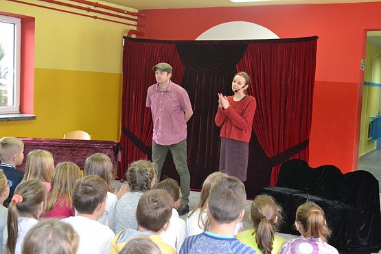 Grafika #6: Przedstawienia profilaktyczne Teatr Kurtyna z Krakowa