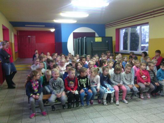 Grafika #8: Przedstawienia profilaktyczne Teatr Kurtyna z Krakowa