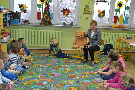 Grafika #1: Dzień Pluszowego Misia