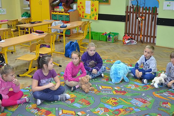 Grafika #4: Dzień Pluszowego Misia