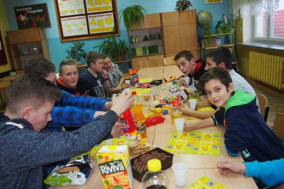 Grafika #0: Andrzejki w klasie I b gimnazjum