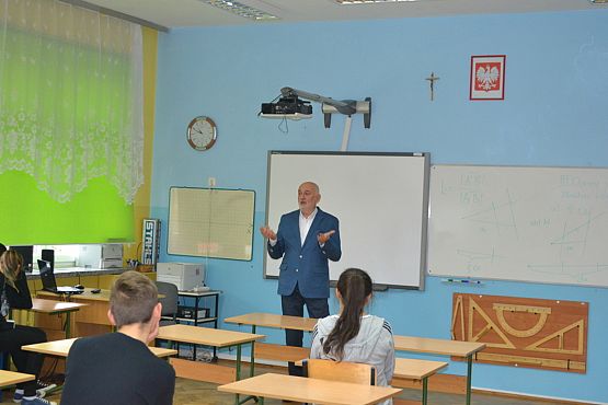 Grafika #15: Projekt Otwarta firma