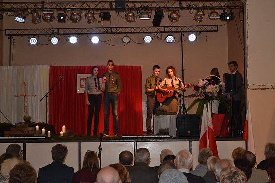 Grafika #9: Wieczornica z okazji Rocznicy Odzyskania Niepodłegłości