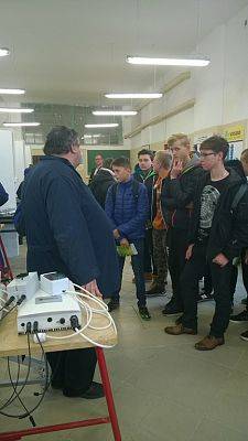 Grafika #1: Wizyta gimnazjalistów w Centrum Kształcenia Praktycznego w Lęborku