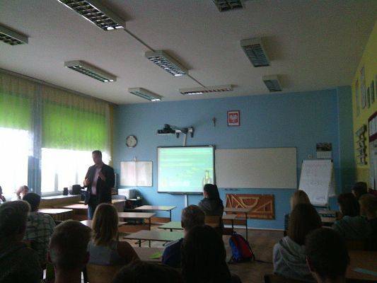 Grafika #3: Spotkanie z przedstawicielem szkoły ponadgimnazjalnej