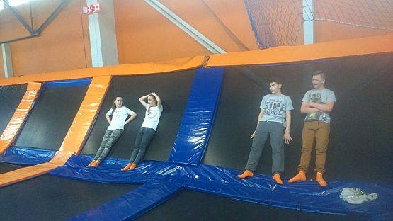 Grafika #0: Wycieczka klas gimnazjalnych do Gdyni