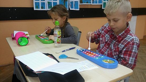 Grafika #4: II "a" na dzwonkach gra