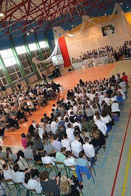 Grafika #37: Obchody dziesiątej rocznicy nadania imienia naszej szkole