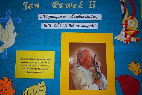 Grafika #0: Obchody dziesiątej rocznicy nadania imienia naszej szkole