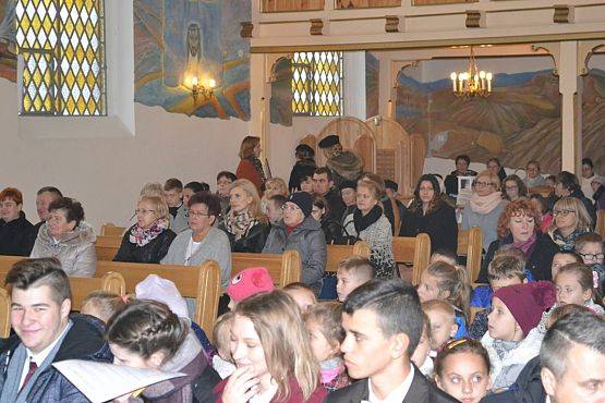 Grafika #8: Obchody dziesiątej rocznicy nadania imienia naszej szkole