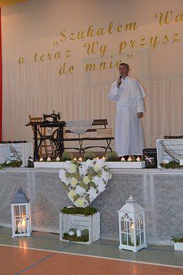 Grafika #26: Obchody dziesiątej rocznicy nadania imienia naszej szkole