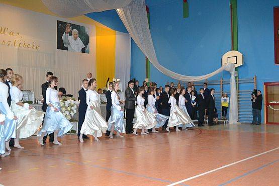 Grafika #27: Obchody dziesiątej rocznicy nadania imienia naszej szkole