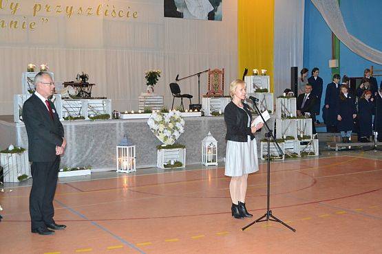 Grafika #47: Obchody dziesiątej rocznicy nadania imienia naszej szkole