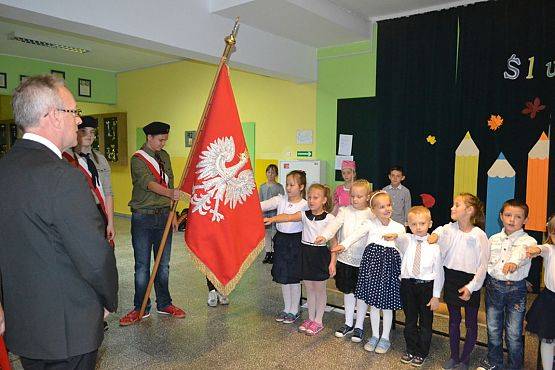 Grafika #11: ŚLUBOWANIE PIERWSZOKLASISTÓW