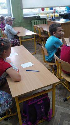 Grafika #4: Lekcja o autyzmie