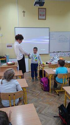 Grafika #16: Lekcja o autyzmie