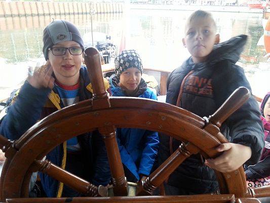 Grafika #7: Ahoj przygodo!!!