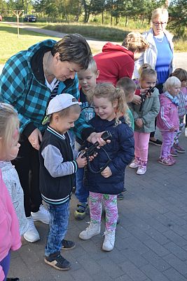 Grafika #8: Spotkanie ze strażakiem w przedszkolu.