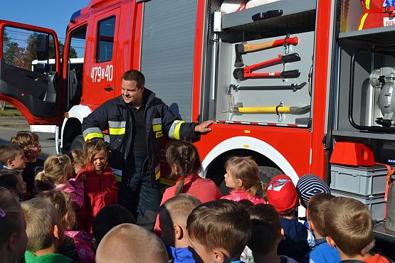Grafika #14: Spotkanie ze strażakiem w przedszkolu.