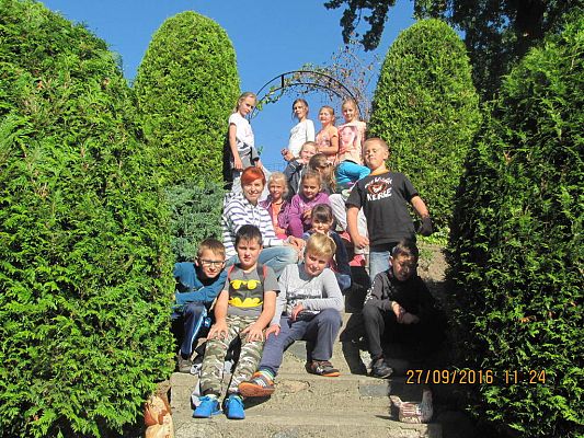 Grafika #12: Wycieczka do parku