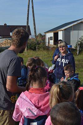 Grafika #4: Strusia Farma w Kniewie