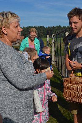 Grafika #6: Strusia Farma w Kniewie