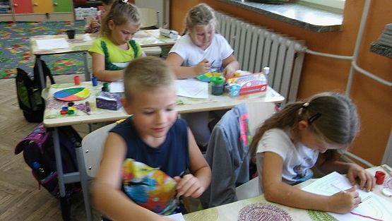 Grafika #9: Klasa IIa pracuje już na 102!