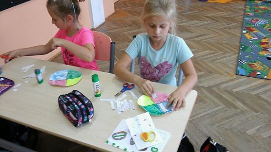 Grafika #21: Klasa IIa pracuje już na 102!