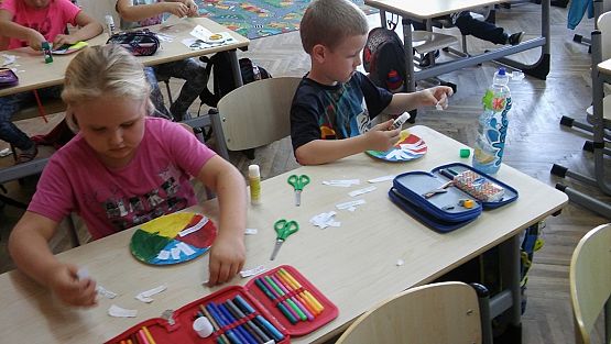 Grafika #26: Klasa IIa pracuje już na 102!