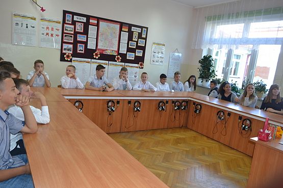 Grafika #27: Uroczyste rozpoczęcie roku szkolnego 2016/2017