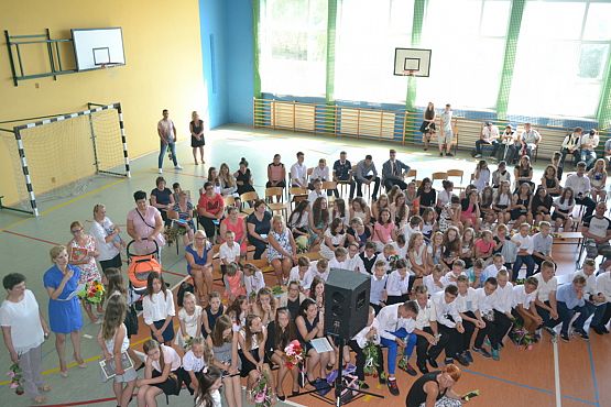 Grafika #18: Uroczyste zakończenie roku szkolnego 2015/2016