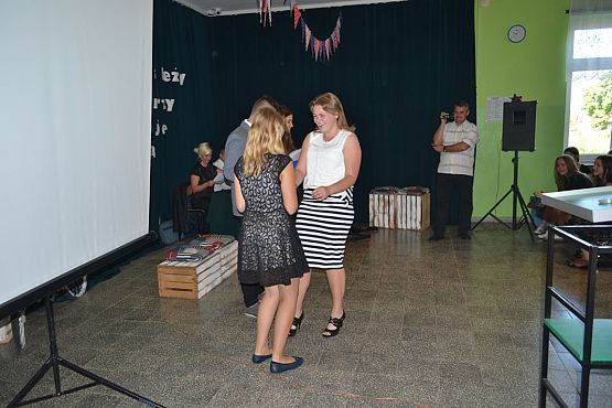 Grafika #19: Uroczyste pożegnanie klas III Gimnazjum