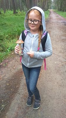 Grafika #12: Harcerski obóz w Szklanej Hucie