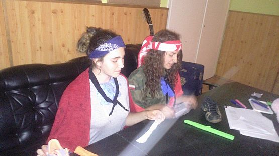 Grafika #7: Harcerski obóz w Szklanej Hucie