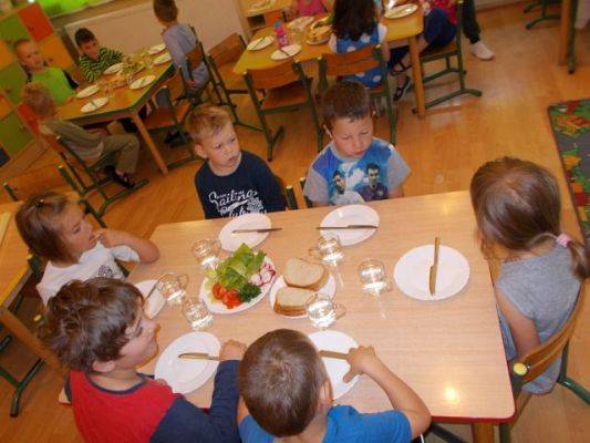 Grafika #14: Nocka w Przedszkolu