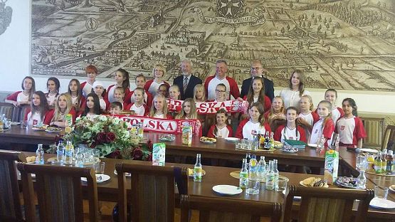 Grafika #0: Prezydent Wejherowa dostrzega sukces młodych tancerzy i naszej uczennicy