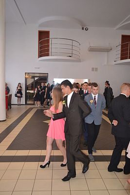 Grafika #3: BAL GIMNAZJALNY 2016