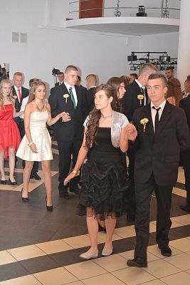 Grafika #16: BAL GIMNAZJALNY 2016