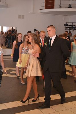 Grafika #17: BAL GIMNAZJALNY 2016