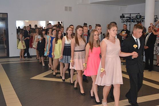 Grafika #18: BAL GIMNAZJALNY 2016