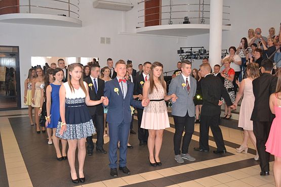 Grafika #21: BAL GIMNAZJALNY 2016